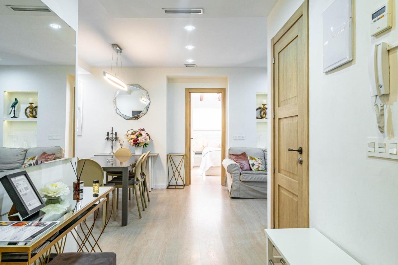 Central Luxury Flat With Free Parking Daire Valensiya Dış mekan fotoğraf