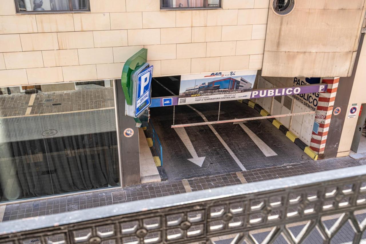 Central Luxury Flat With Free Parking Daire Valensiya Dış mekan fotoğraf
